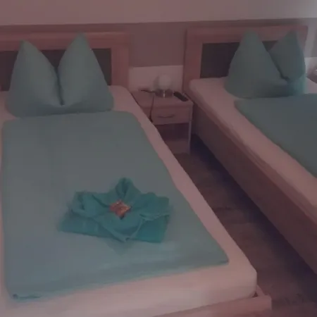 Paul Und Dorothea Dollstadt