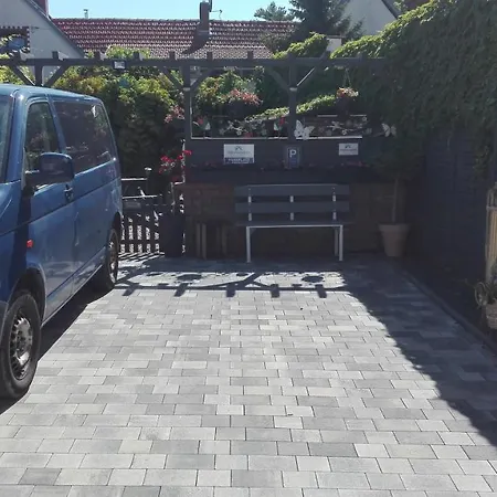 Paul Und Dorothea * Dollstadt